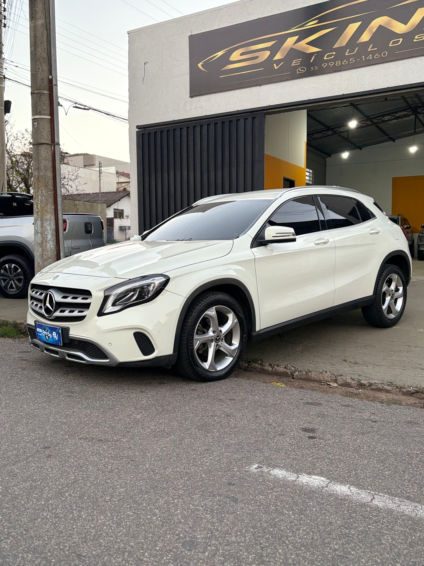 Imagem 4 de M.BENZ GLA200FF 2017/2018